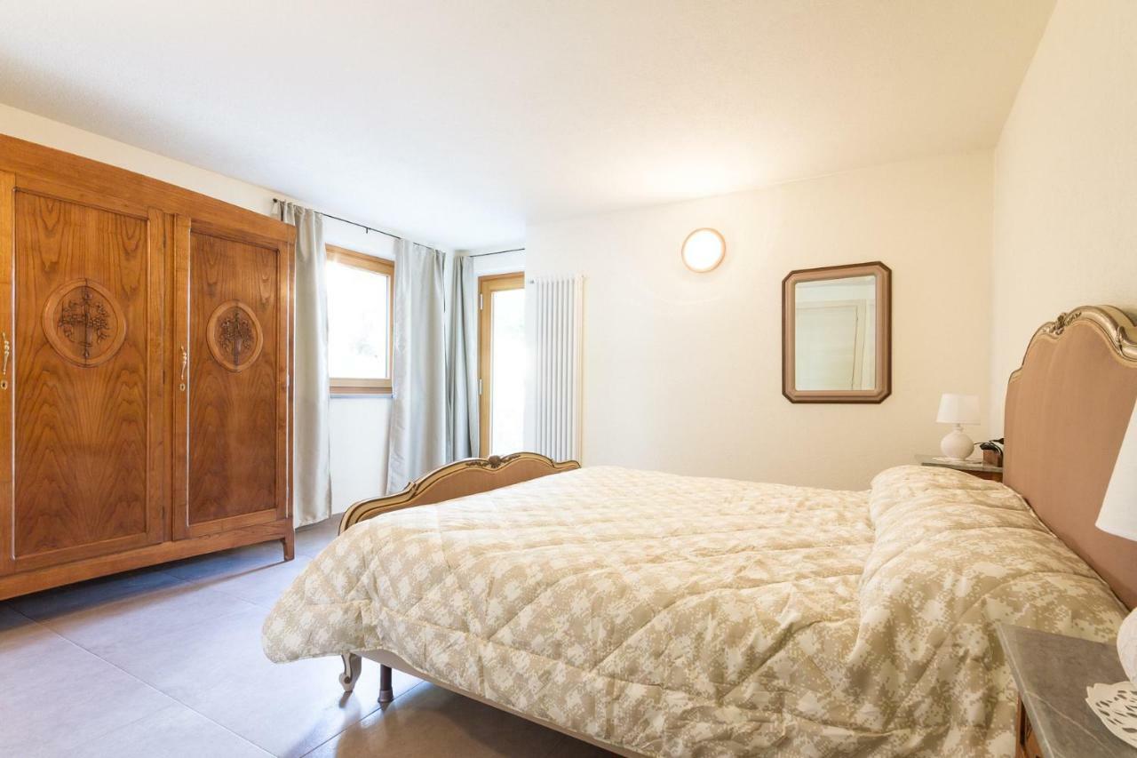 La Casa Di Alfredo E Virginia Lägenhet Aosta Exteriör bild